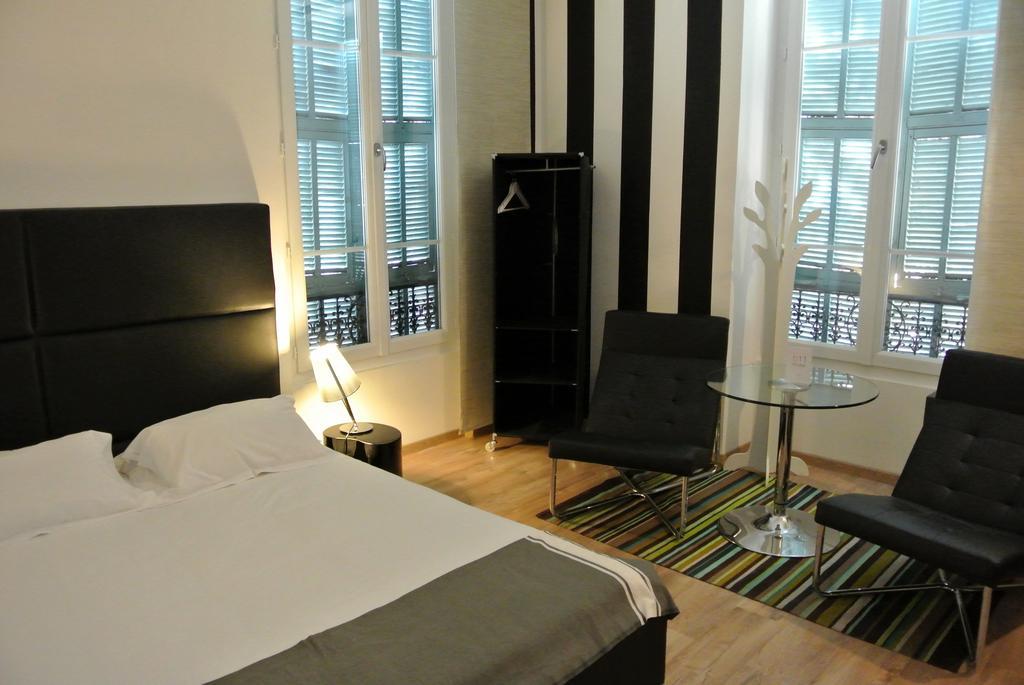 Little Palace Nizza Zimmer foto